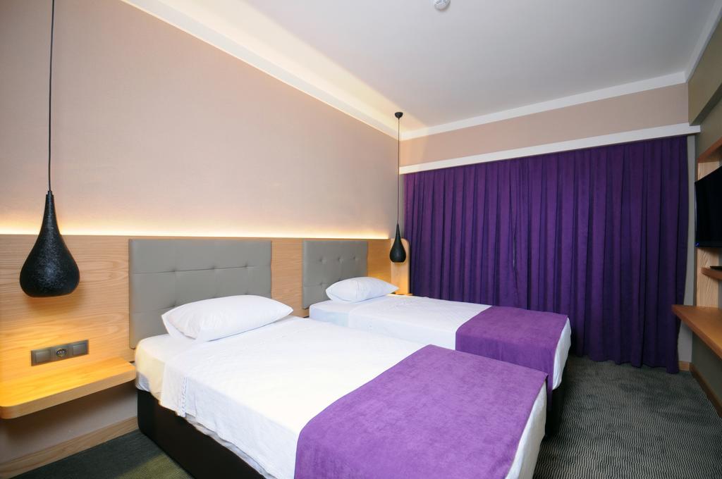 Candan Citybeach Hotel Marmaris Esterno foto