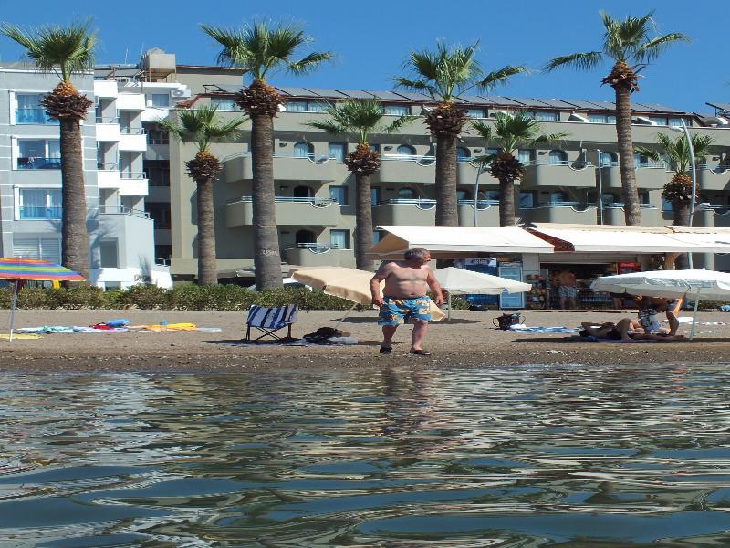 Candan Citybeach Hotel Marmaris Esterno foto